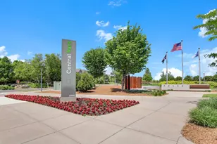 12250 Lakeview Dr N, Maple Grove, MN 55369 - Photo 54