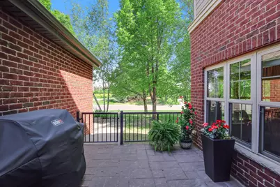 12250 Lakeview Drive N, Maple Grove, MN 55369 - Photo 52