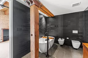 404 Washington Ave N, Minneapolis, MN 55401 - Photo 42