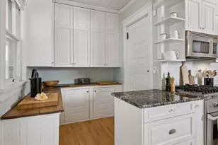 2105 Girard Ave S, Minneapolis, MN 55405 - Photo 28