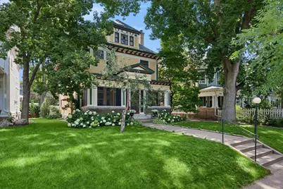 2105 Girard Avenue S, Minneapolis, MN 55405 - Photo 2