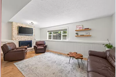 12149 Wisconsin Avenue N, Champlin, MN 55316 - Photo 4