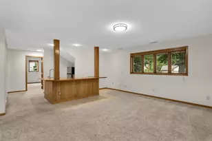 2064 Pin Oak Dr, Eagan, MN 55122 - Photo 24