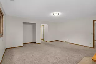 2064 Pin Oak Dr, Eagan, MN 55122 - Photo 26