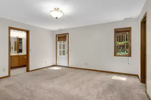 2064 Pin Oak Dr, Eagan, MN 55122 - Photo 28