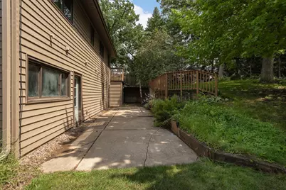 2064 Pin Oak Drive, Eagan, MN 55122 - Photo 40