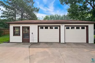 220 E Locust St, Duluth, MN 55811 - Photo 34