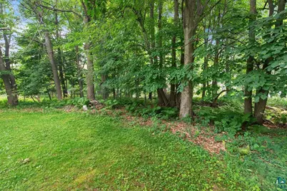 220 E Locust Street, Duluth, MN 55811 - Photo 30
