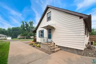 220 E Locust St, Duluth, MN 55811 - Photo 28