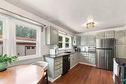 220 E Locust Street, Duluth, MN 55811 - Photo 6