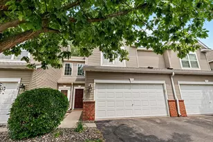 906 Village Pkwy, Circle Pines, MN 55014 - Photo 20