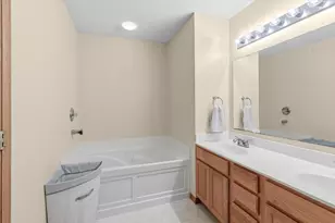 906 Village Pkwy, Circle Pines, MN 55014 - Photo 12