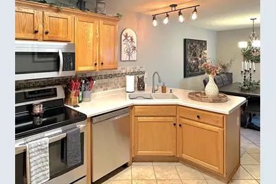 2352 Oakridge Circle, Hudson, WI 54016 - Photo 10