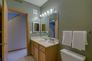 680 N 2nd St, Minneapolis, MN 55401 - Photo 30