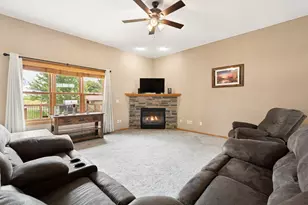 375 Hickory Ln NE, Owatonna, MN 55060 - Photo 28