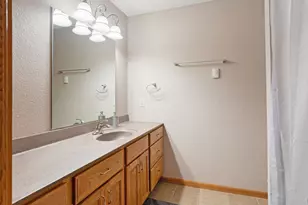 375 Hickory Ln NE, Owatonna, MN 55060 - Photo 60