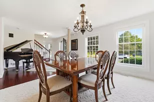 352 Wyndham Cir E, New Brighton, MN 55112 - Photo 8