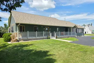 5831 51st St NE, Rochester, MN 55906 - Photo 2