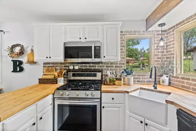1716 County Road C E, Maplewood, MN 55109 - Photo 6