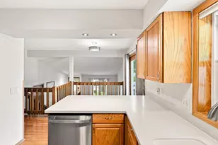 6512 Gray Fox Curve, Chanhassen, MN 55317 - Photo 14