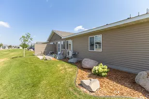 1615 30th St NW, Bemidji, MN 56601 - Photo 30