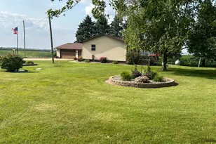 22968 County 25 Rd, Plainview, MN 55964 - Photo 2