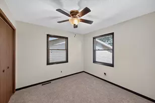 22968 County 25 Rd, Plainview, MN 55964 - Photo 18