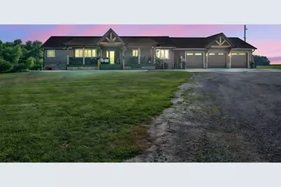 1957 243rd Avenue, Truman, MN 56088 - Photo 2
