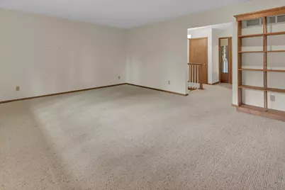 1000 24th Avenue N, Saint Cloud, MN 56303 - Photo 4