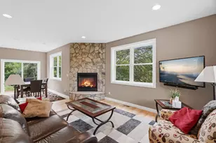 1268 Lincolntown Ave, Mahtomedi, MN 55115 - Photo 8