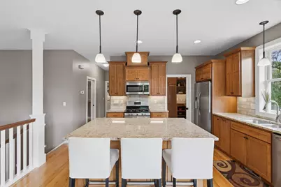 1268 Lincolntown Avenue, Mahtomedi, MN 55115 - Photo 10