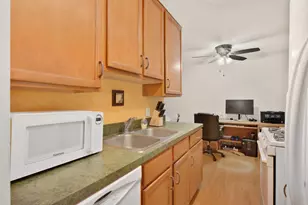4201 Lakeside Ave N, Brooklyn Center, MN 55429 - Photo 14