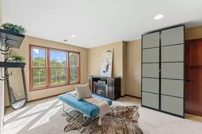 9160 Gateway Lane, Eden Prairie, MN 55347 - Photo 22