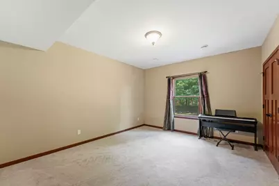 9160 Gateway Lane, Eden Prairie, MN 55347 - Photo 36