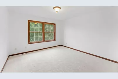 9160 Gateway Lane, Eden Prairie, MN 55347 - Photo 28