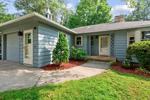 114 14th St NE, Rochester, MN 55906 - Photo 2