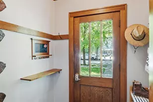 1115 Douglas St, Alexandria, MN 56308 - Photo 8