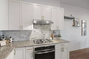 1240 S 2nd St, Minneapolis, MN 55415 - Photo 14
