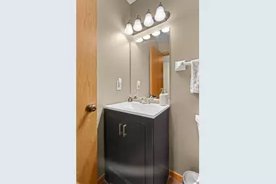 14309 Bedford Drive, Eden Prairie, MN 55346 - Photo 12