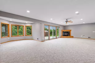 1057 Ridge Crest Ln NW, Rochester, MN 55901 - Photo 36
