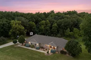 1057 Ridge Crest Ln NW, Rochester, MN 55901 - Photo 2