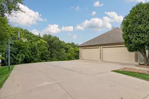 1057 Ridge Crest Ln NW, Rochester, MN 55901 - Photo 8