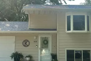 1835 Bayview Dr, Albert Lea, MN 56007 - Photo 2