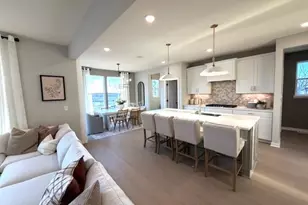 1572 Norbert Ln, Shakopee, MN 55379 - Photo 8
