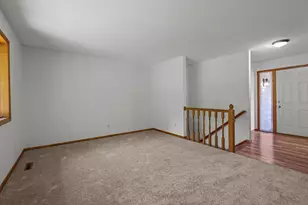 5200 W 135th St, Savage, MN 55378 - Photo 8