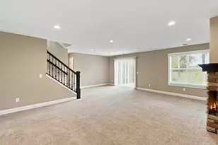 17301 Eastwood Ave, Lakeville, MN 55044 - Photo 32