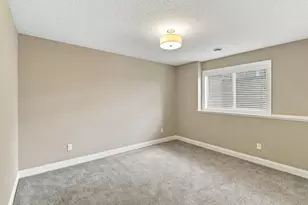 17301 Eastwood Ave, Lakeville, MN 55044 - Photo 36