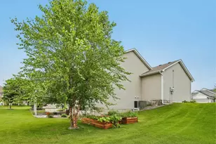 17301 Eastwood Ave, Lakeville, MN 55044 - Photo 44