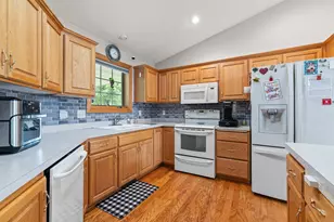 6228 Creekview Ln N, Brooklyn Park, MN 55443 - Photo 30