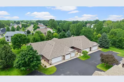 6228 Creekview Lane N, Brooklyn Park, MN 55443 - Photo 2
